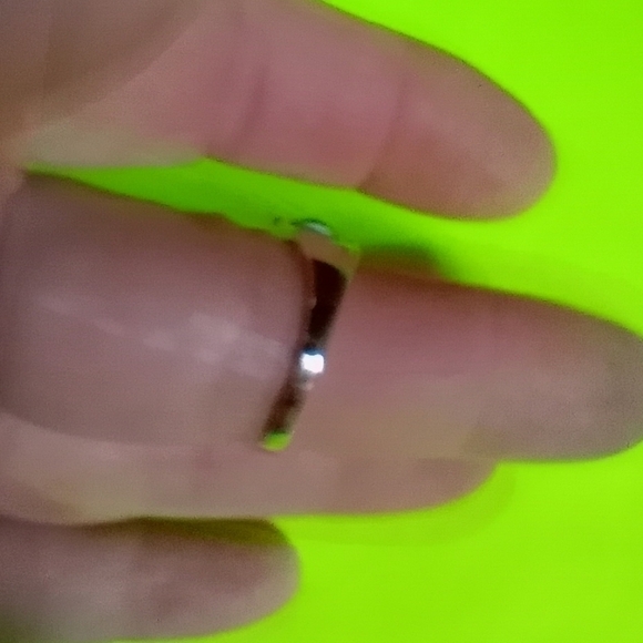 Silvertone blue crystal ring size 8.5 - Picture 3 of 4